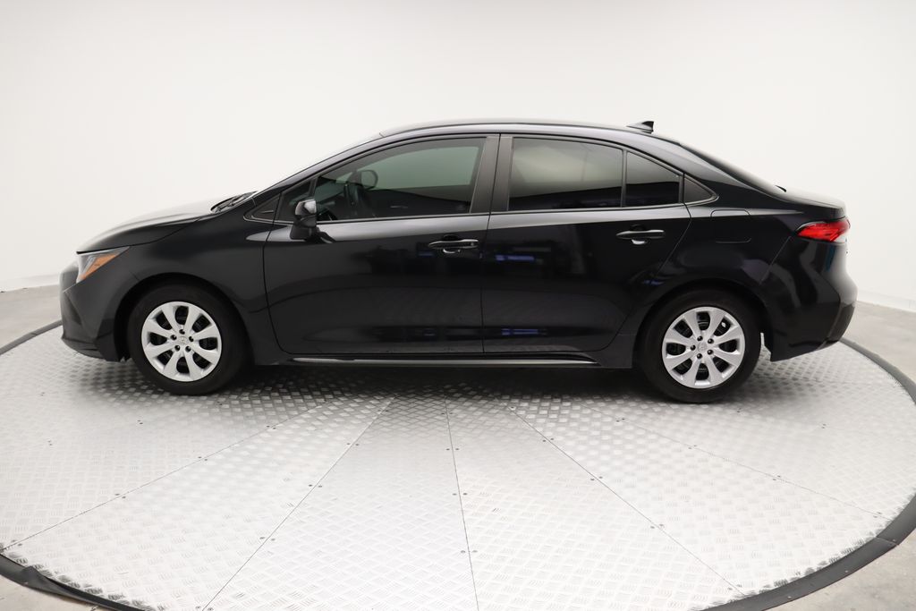Thumbnail: 2021 Toyota Corolla - 12