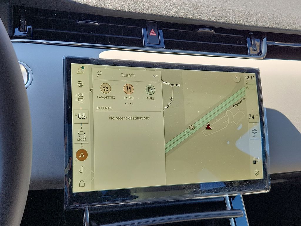 Thumbnail: 2026 Land Rover Range Rover Evoque - 8