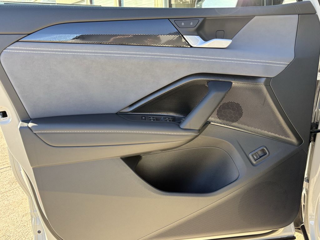 New 2026 Sandstone Volkswagen 2.0T SE R-Line Black image 10