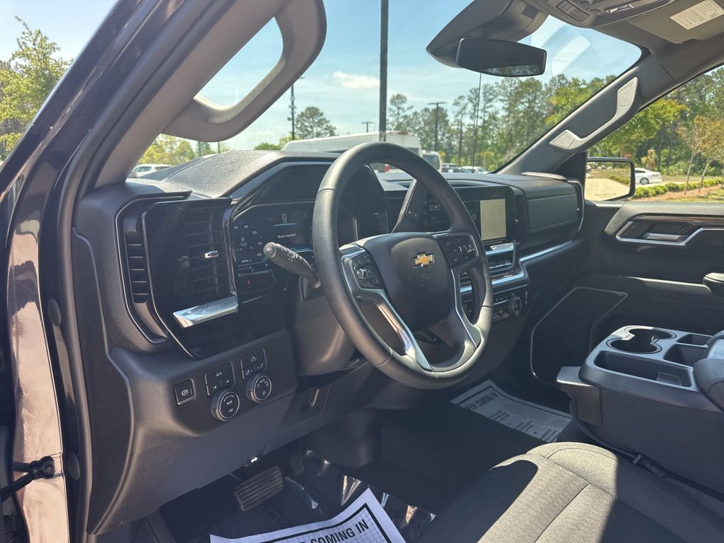 2023 Dark Ash Metallic Chevrolet Silverado 1500 LT 4X4 Truck