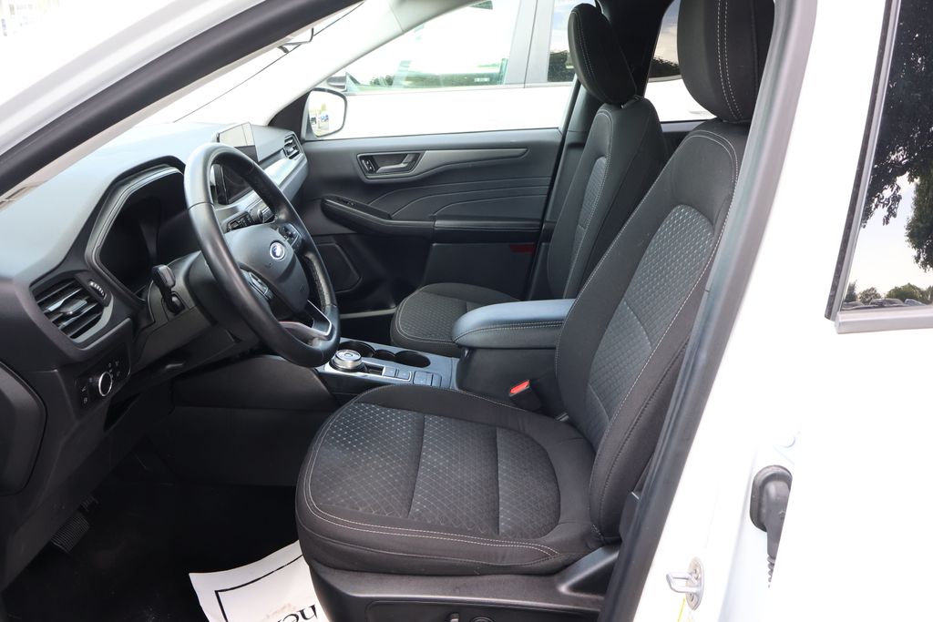 2023 Ford Escape Active 12