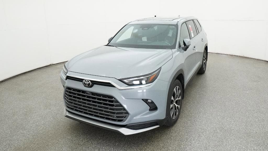 Thumbnail: 2026 Toyota Grand Highlander - 18