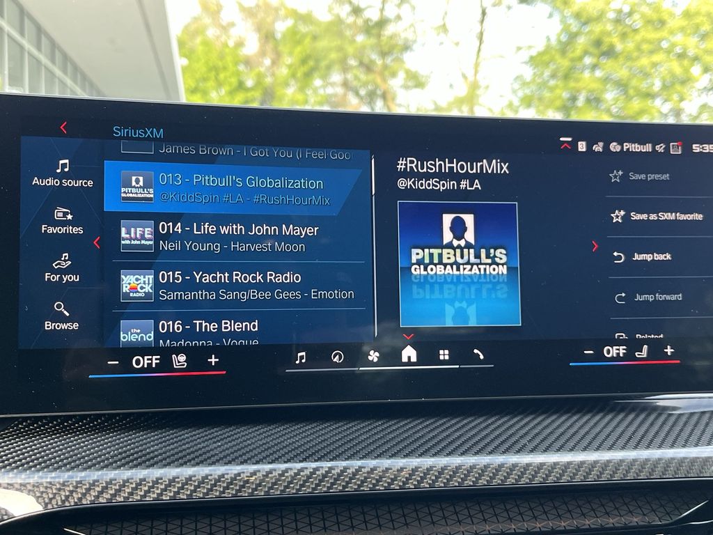 Thumbnail: 2025 BMW M2 - 16