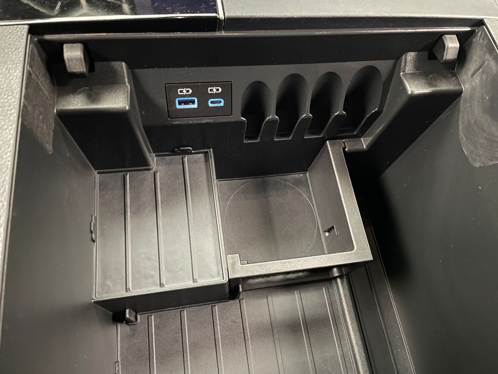 Thumbnail: 2023 Toyota Tundra - 32