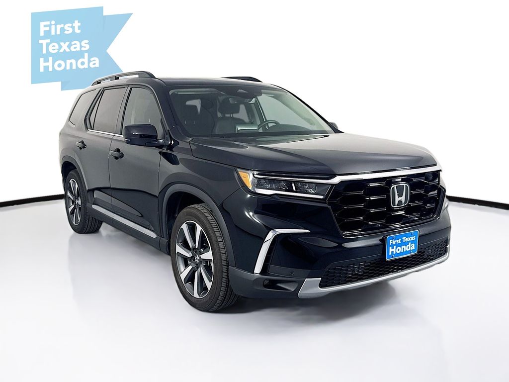 Used Car 2025 Honda Pilot  Touring For Sale Under $50,000 In Austin, Texas