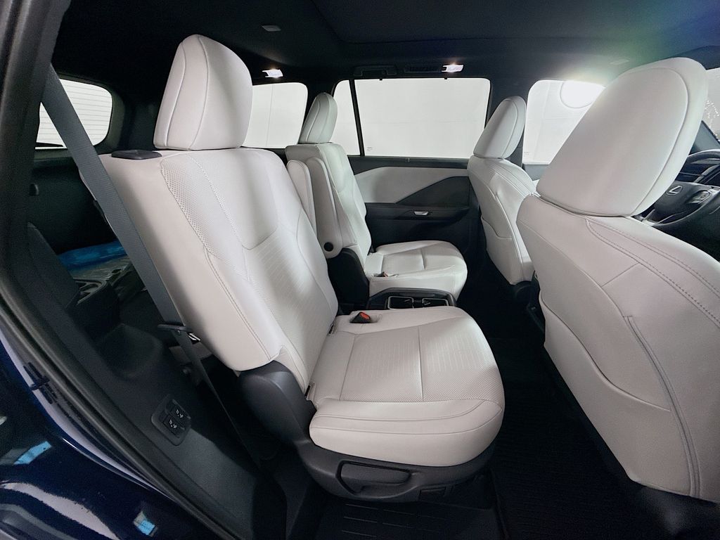 Thumbnail: 2025 Lexus TX - 28