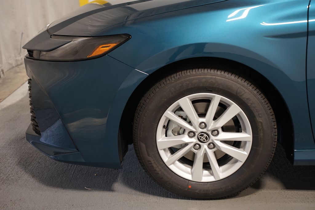 Thumbnail: 2026 Toyota Camry - 5