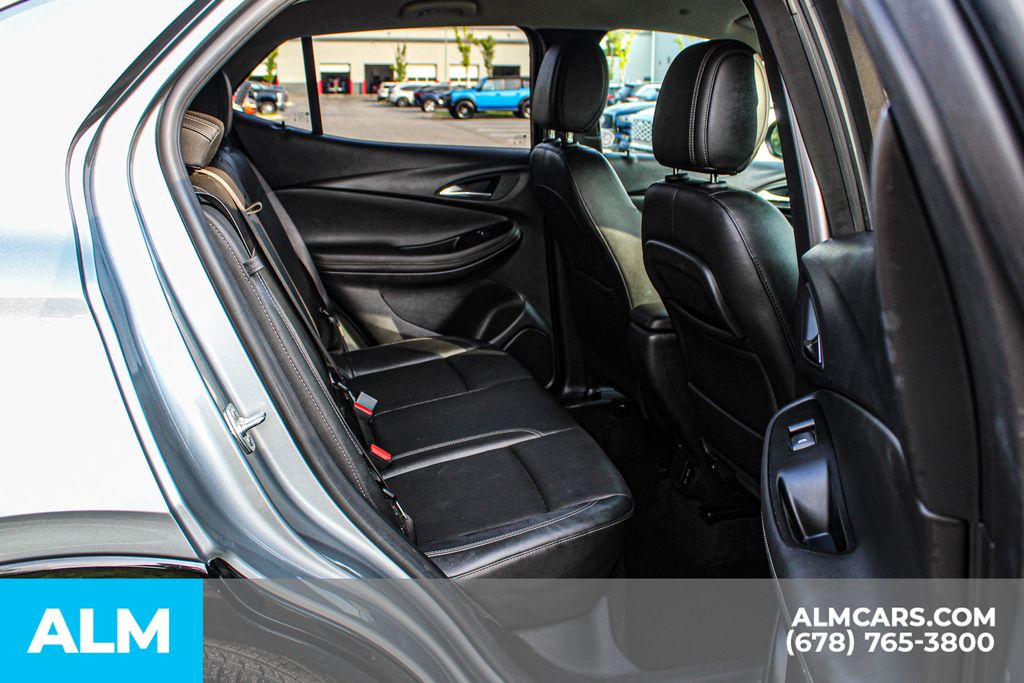 2024 Buick Encore GX Sport Touring photo 17