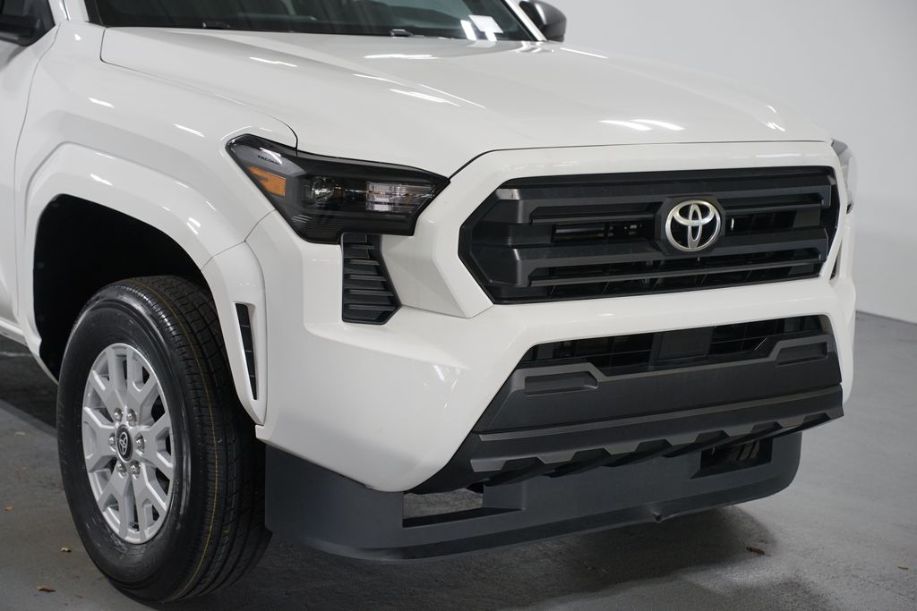 Thumbnail: 2024 Toyota Tacoma - 4