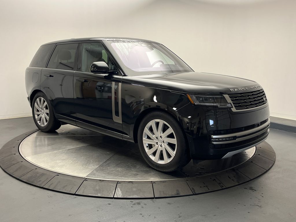 2023 Land Rover Range Rover SE 7