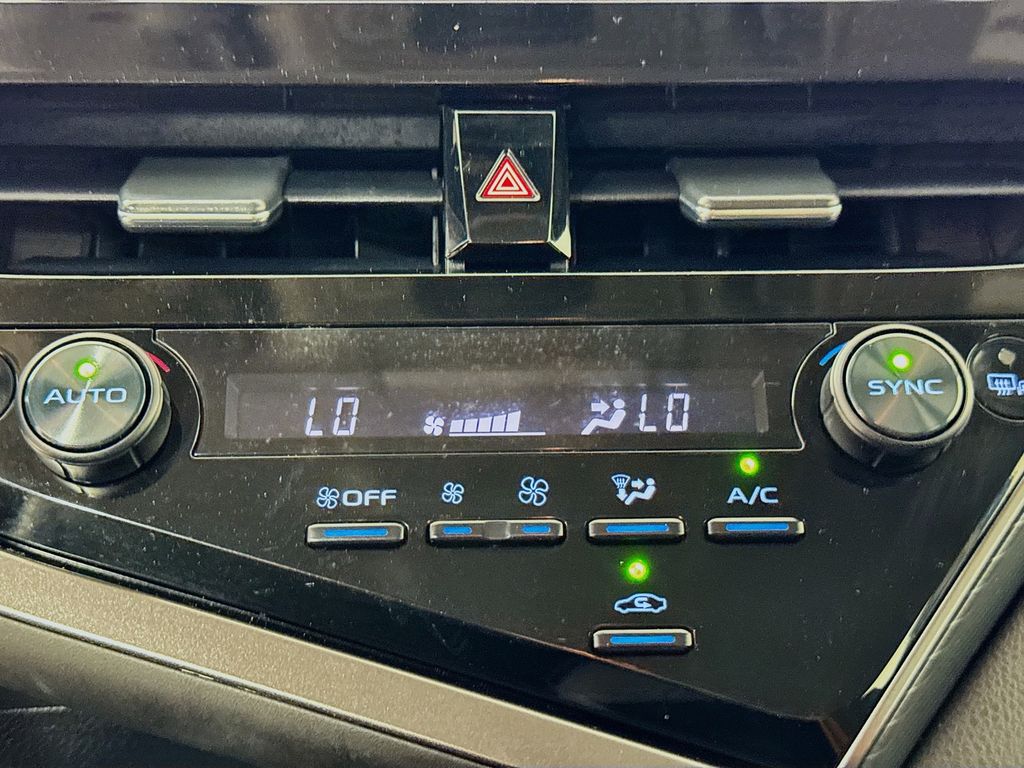Used Car 2023 Toyota Camry  Se For Sale Under $25,000 In Austin, Texas