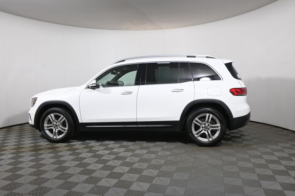 Thumbnail: 2023 Mercedes-Benz GLB - 2
