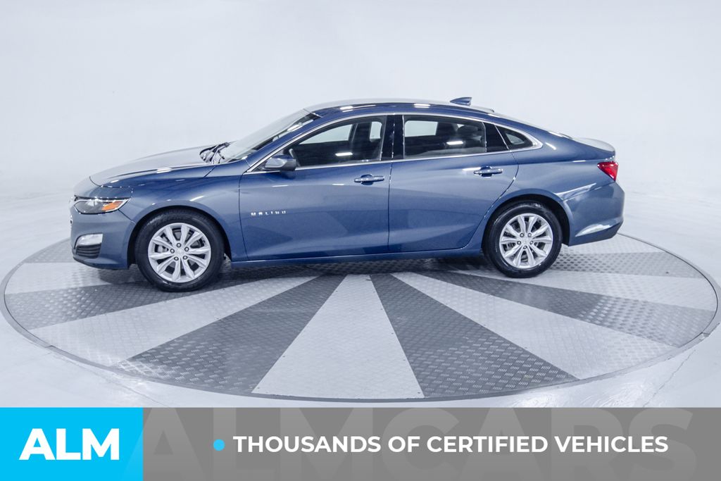 Used 2024 Blue Chevrolet LT image 4