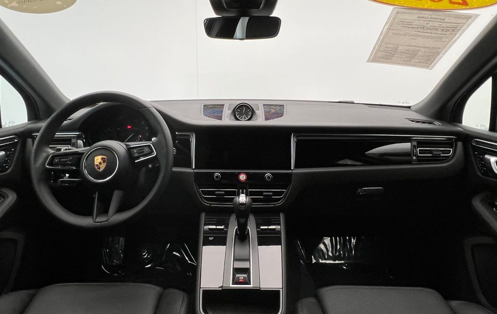 2022 Porsche Macan  6