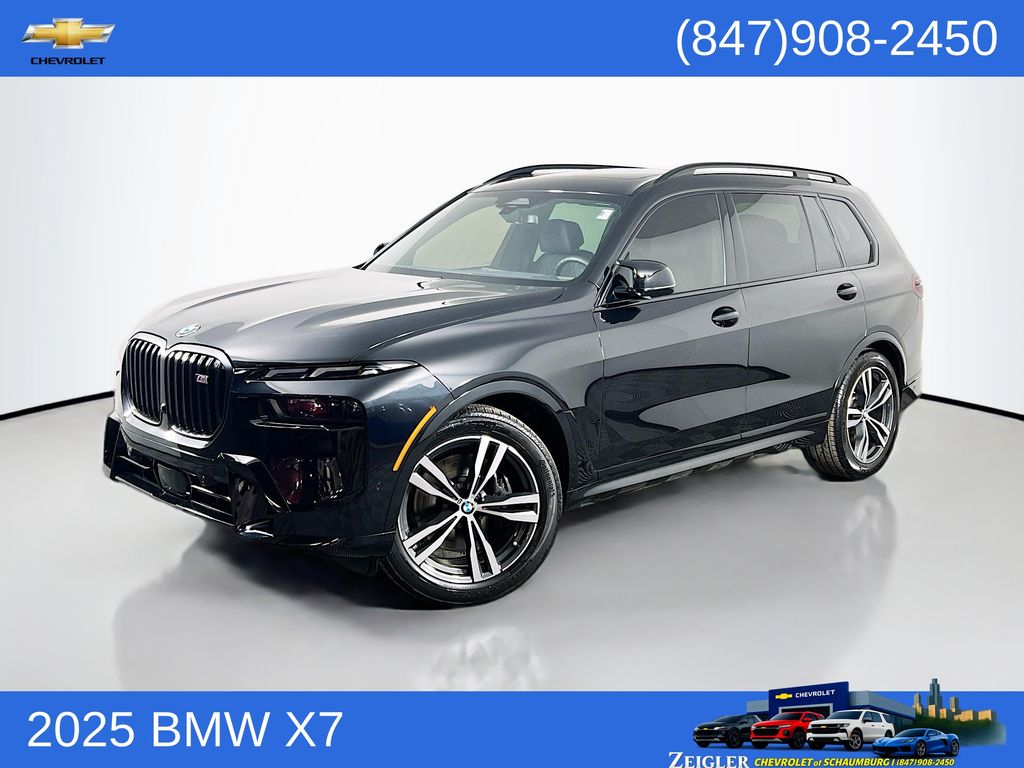 2025 BMW X7 M60i AWD