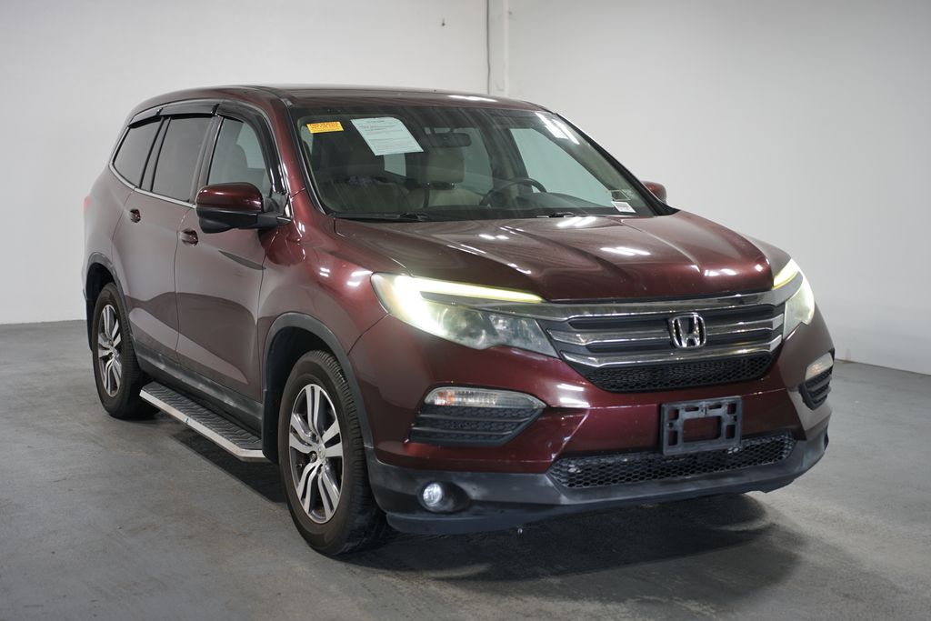 Thumbnail: 2016 Honda Pilot - 3