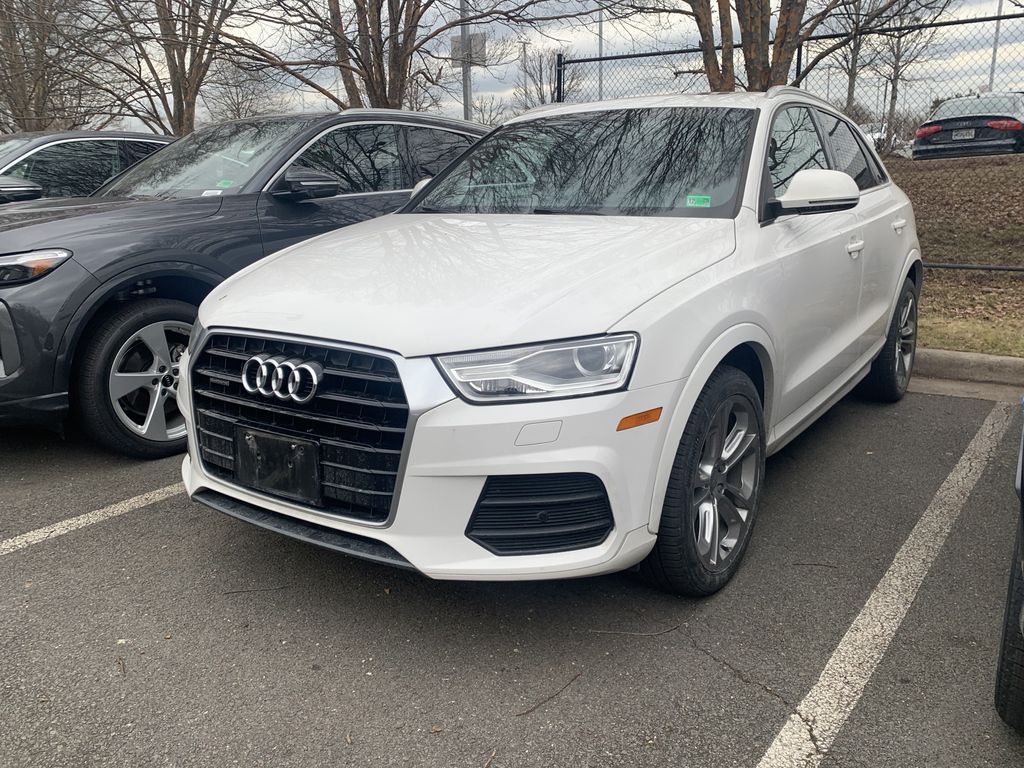 Thumbnail: 2017 Audi Q3 - 3