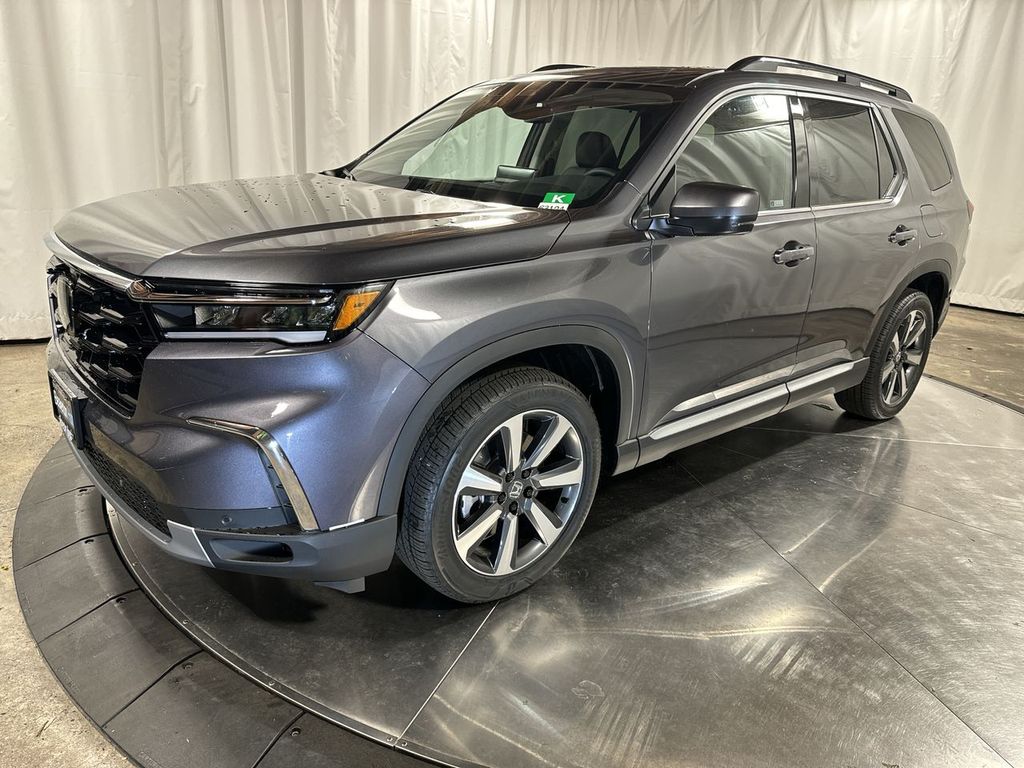 2025 Honda Pilot Touring