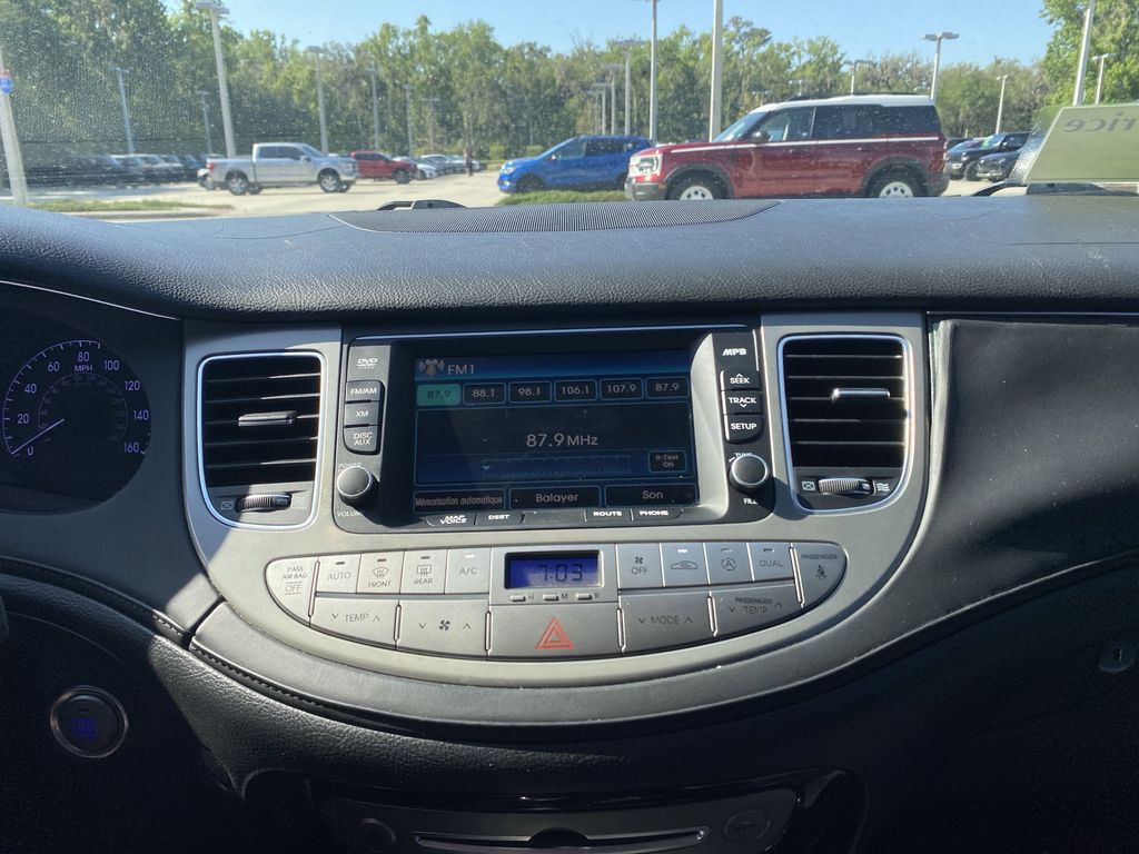 2014 Hyundai Genesis 3.8L photo