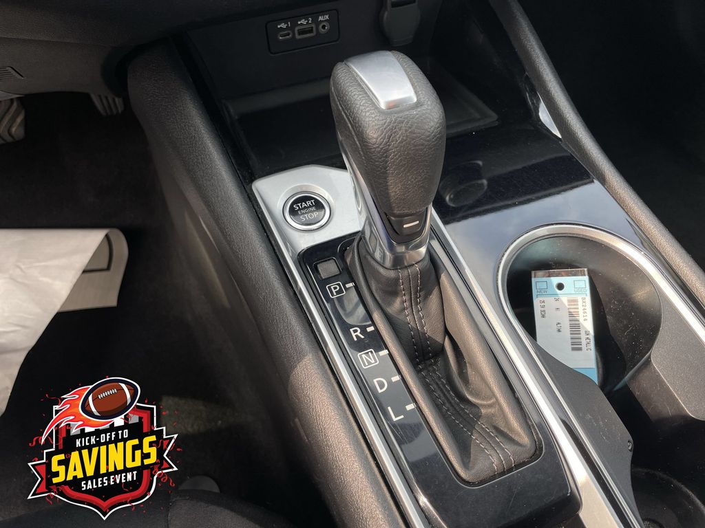 Used 2024 Nissan Altima Sedan