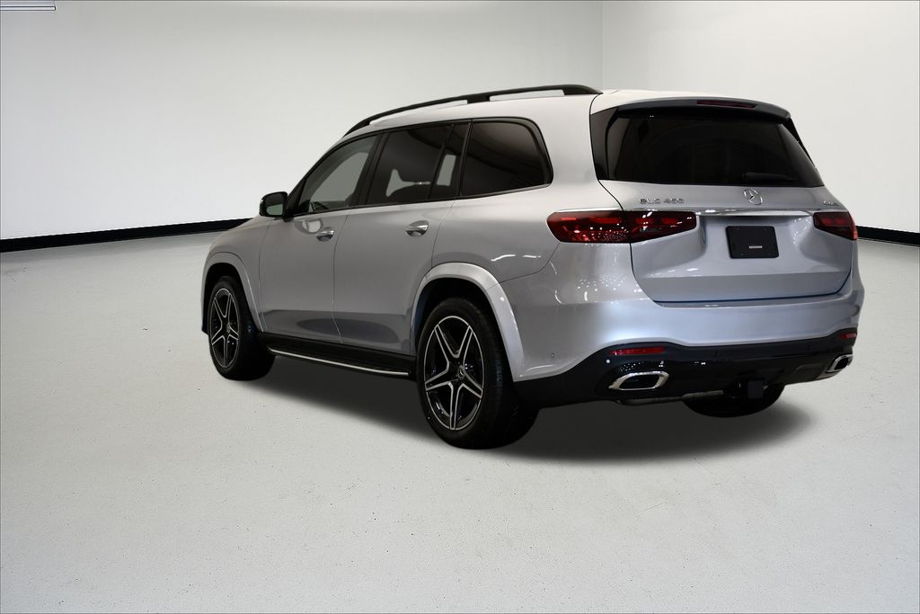 Thumbnail: 2026 Mercedes-Benz GLS - 3