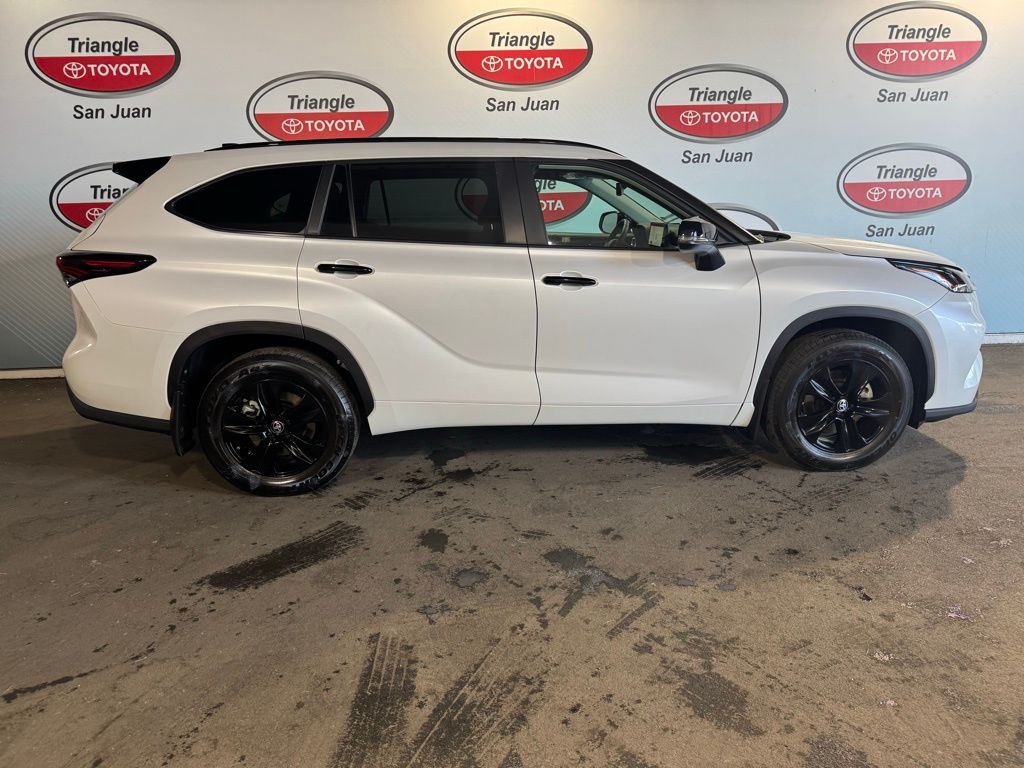 Thumbnail: 2025 Toyota Highlander - 6