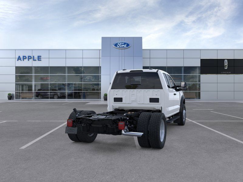 2025 Ford F-450 Chassis XL