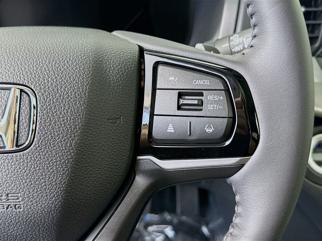 Thumbnail: 2026 Honda Odyssey - 12