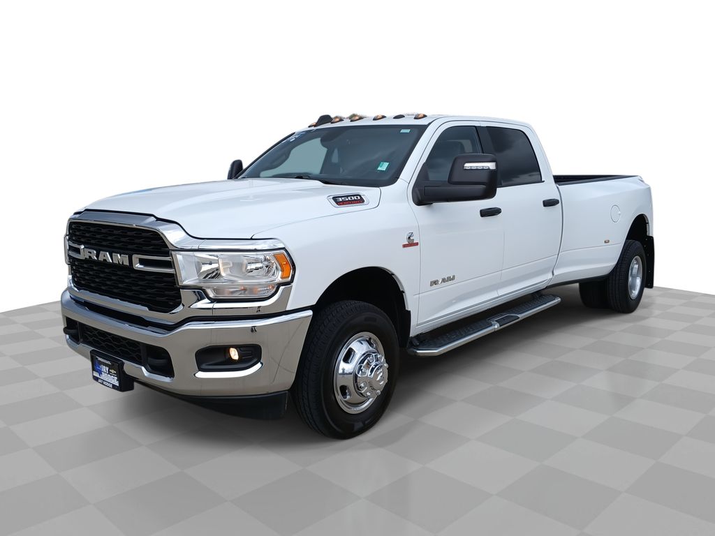 2024 RAM 3500 Big Horn Crew Cab LB DRW 4WD