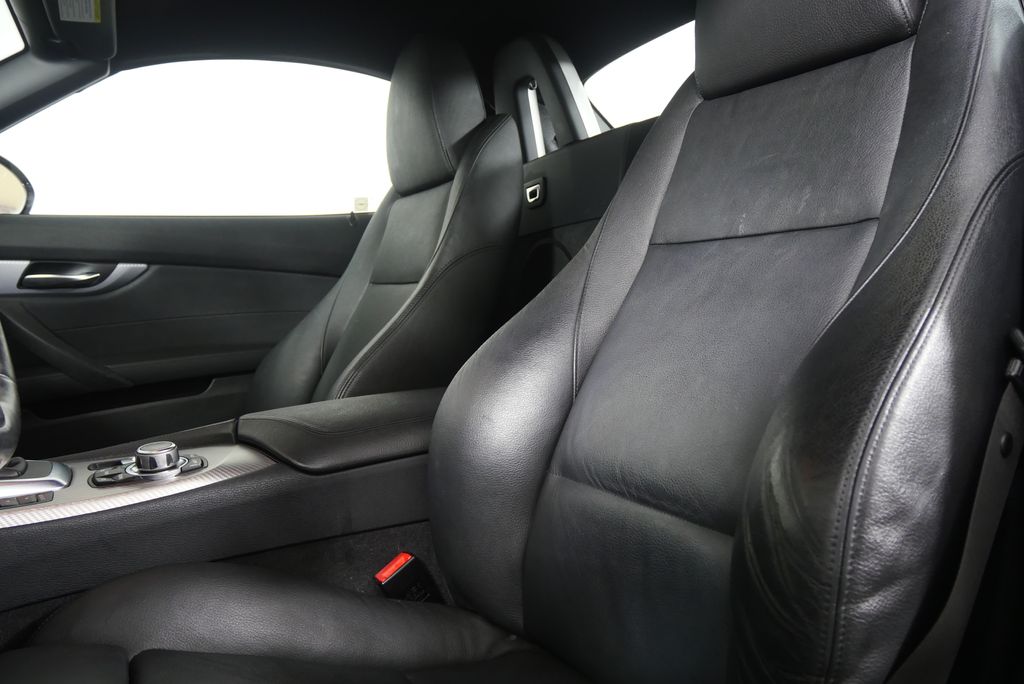 Thumbnail: 2012 BMW Z4 - 12