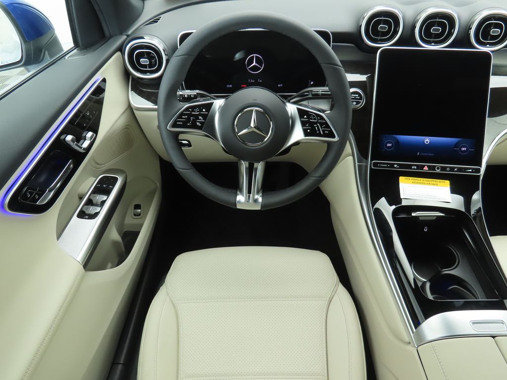 Thumbnail: 2026 Mercedes-Benz GLC - 10