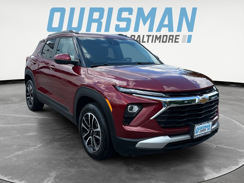 Red (Crimson) 2024 Chevrolet Trailblazer SUV / Crossover Four-Wheel Drive 9-Speed Automatic