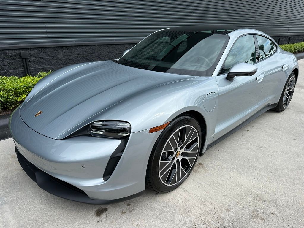 Thumbnail: 2024 Porsche Taycan - 7