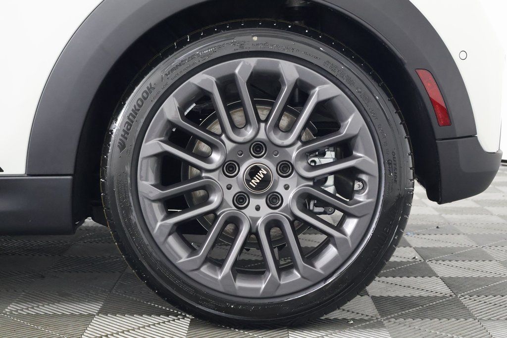 Thumbnail: 2026 MINI Cooper - 10