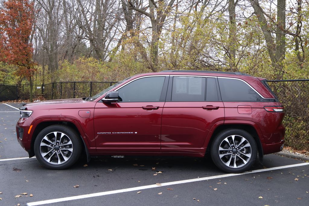 Thumbnail: 2024 Jeep Grand Cherokee - 4