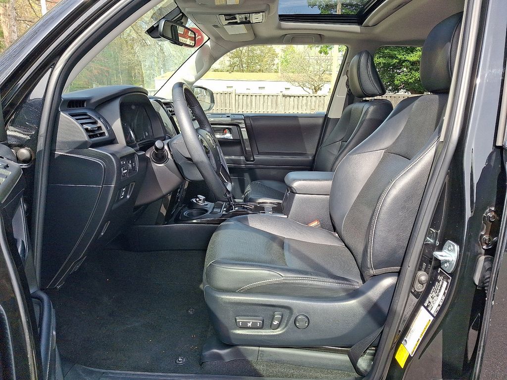 2020 Toyota 4Runner Limited 13