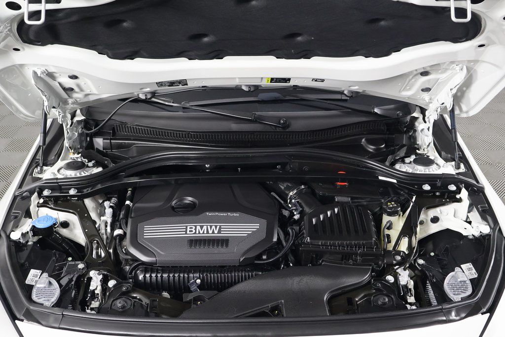 Thumbnail: 2024 BMW 2 Series - 15