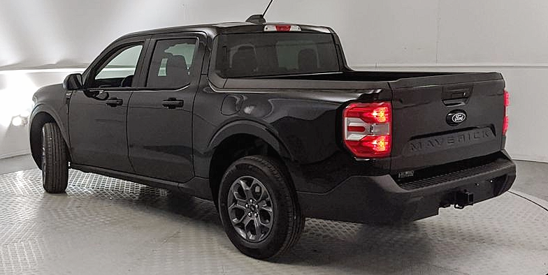 View vehicle photo 4