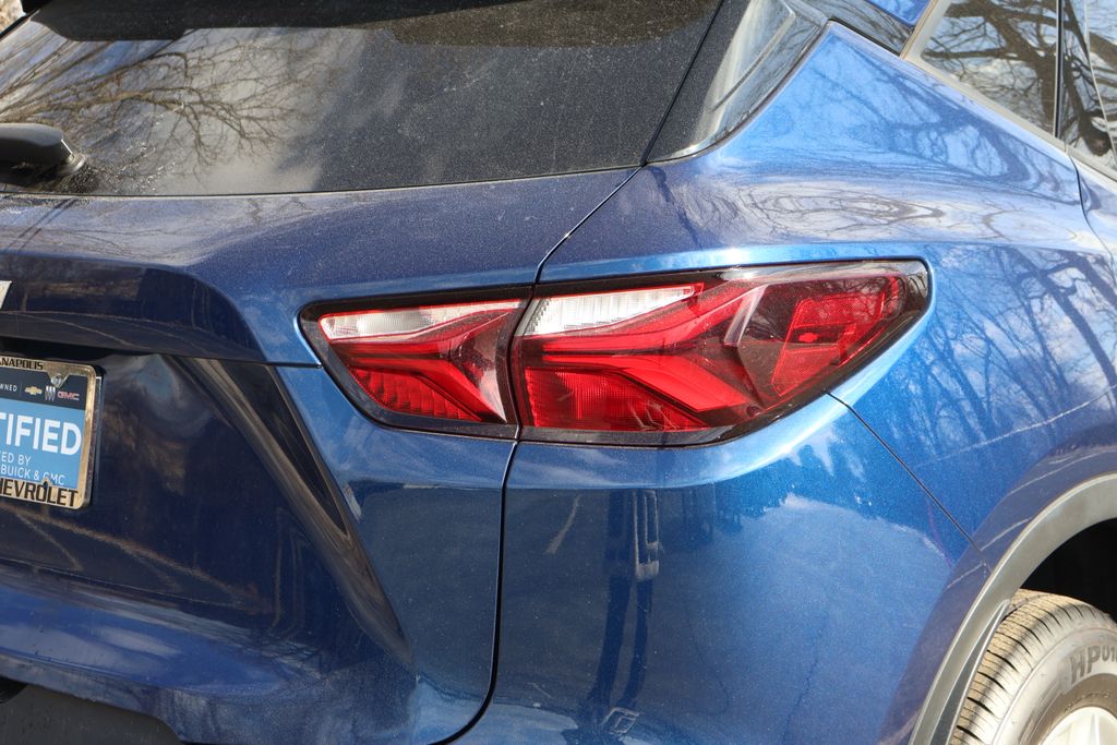 Thumbnail: 2022 Chevrolet Blazer - 10