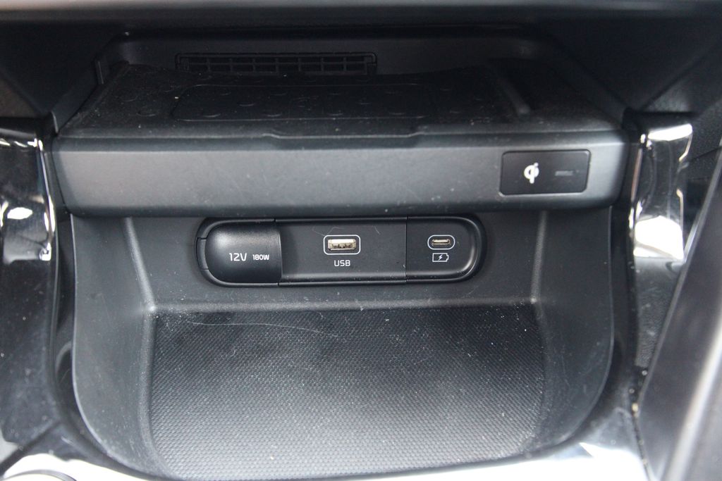 Used 2024 Kia Seltos SUV