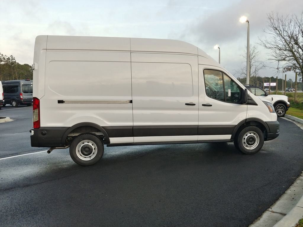 2024 Ford Transit 250