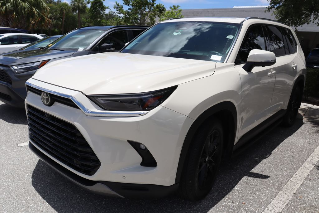 2024 Toyota Grand Highlander Platinum 2