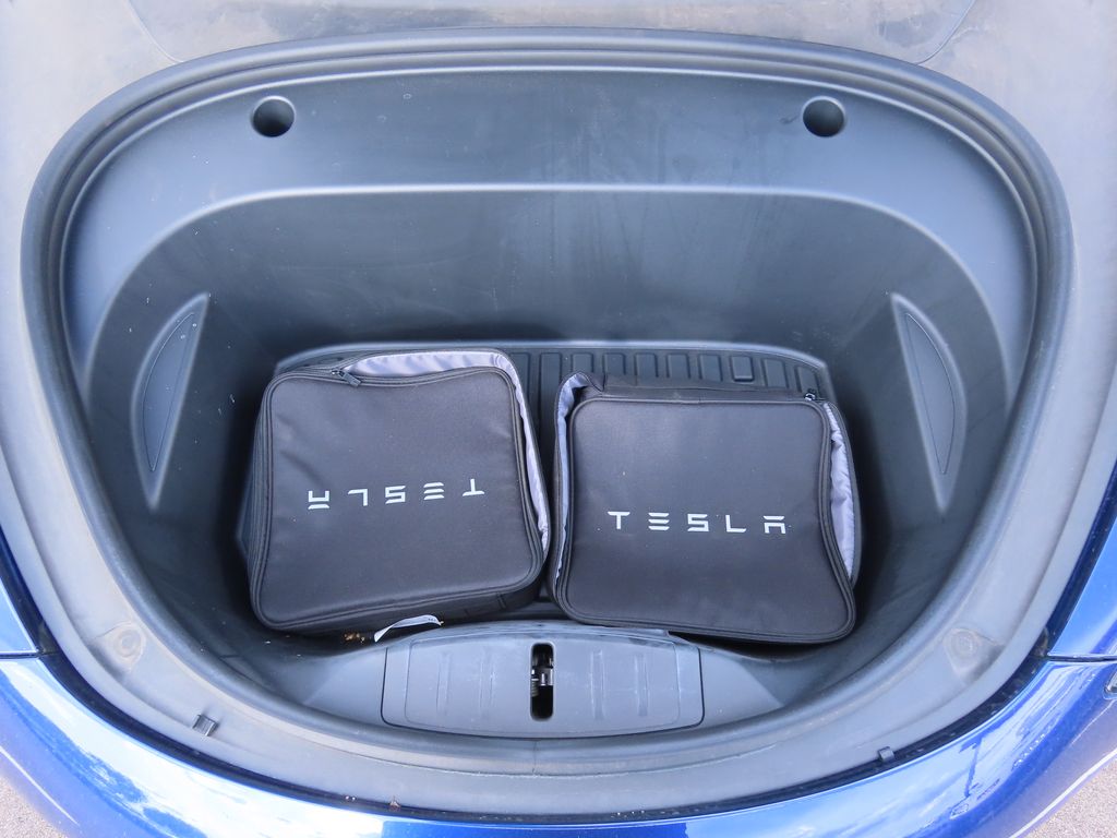 Thumbnail: 2021 Tesla Model 3 - 12