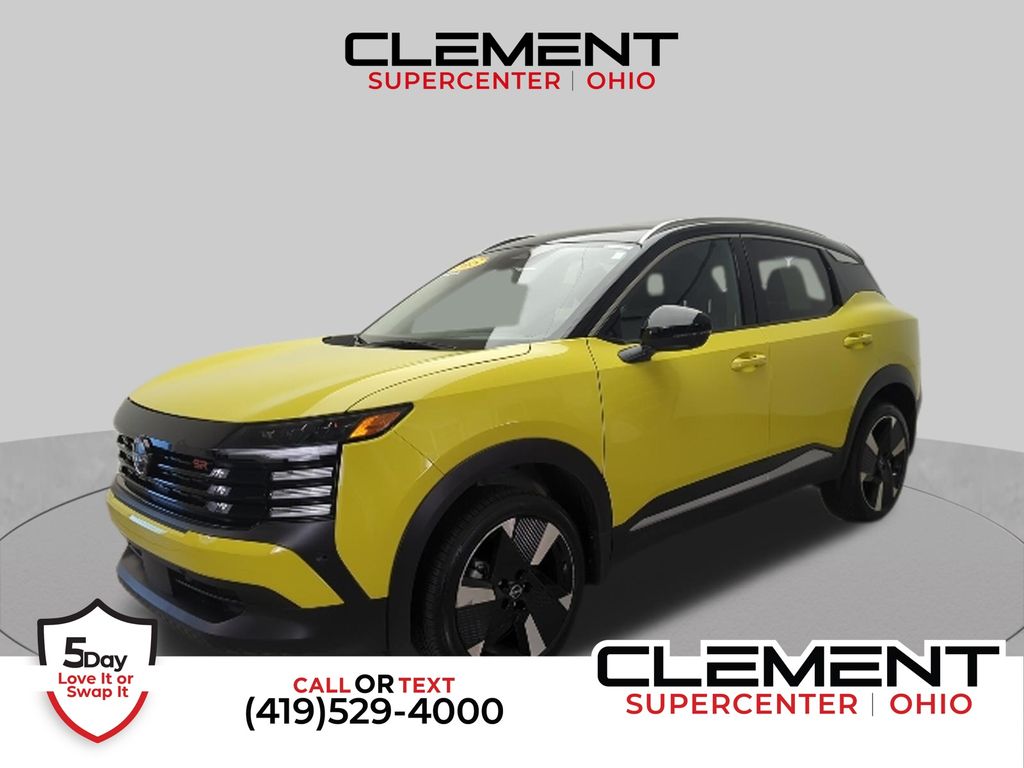  2025 Nissan Kicks SR FWD   