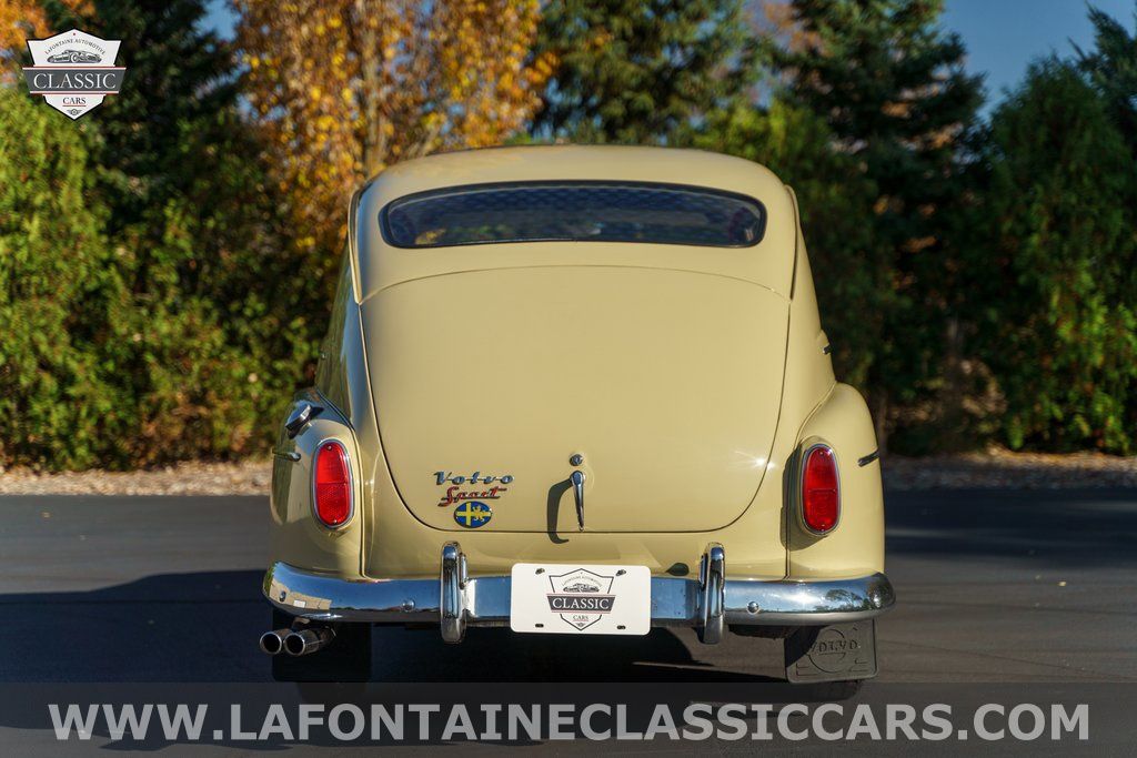 1958 Volvo 2dr Sedan 160