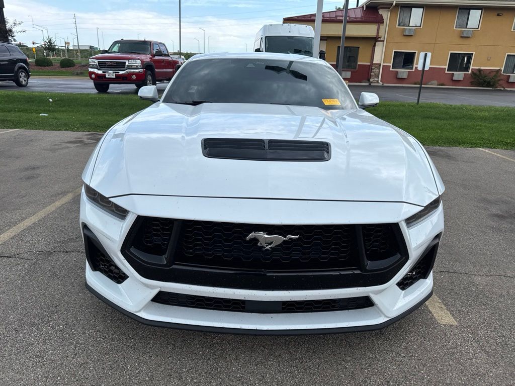 Oxford White 2024 Ford Mustang Coupe Rear-Wheel Drive Automatic