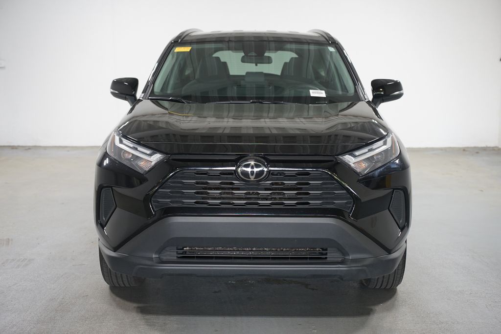 Thumbnail: 2025 Toyota RAV4 - 2