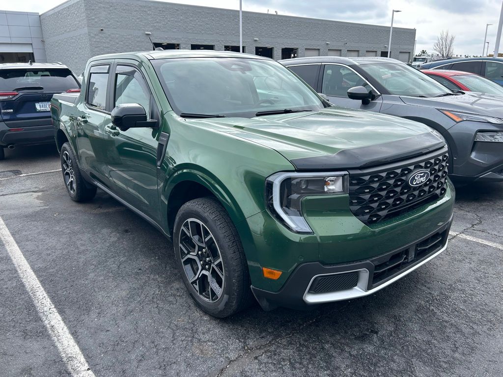 Eruption Green 2025 Ford Maverick Lariat SuperCrew AWD Pickup Truck All-Wheel Drive 8-Speed Automatic