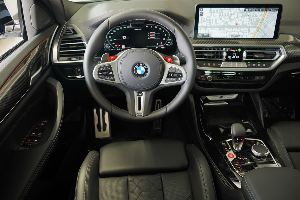 Thumbnail: 2025 BMW X4 - 16