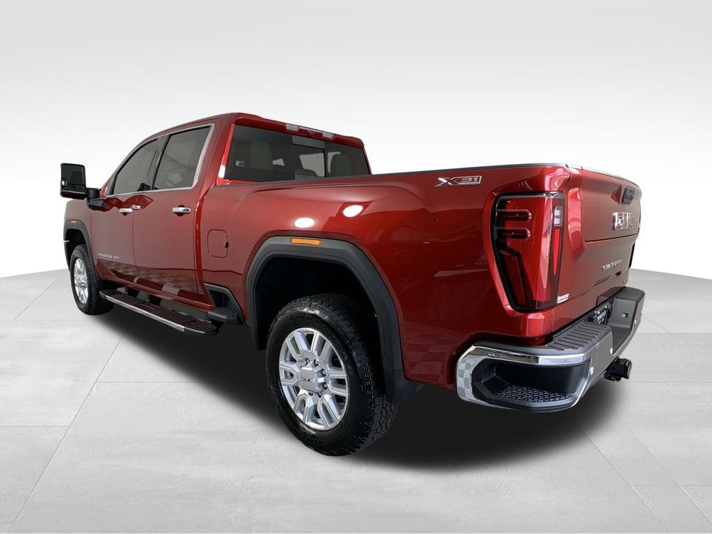 2024 GMC Sierra 2500HD SLT 3